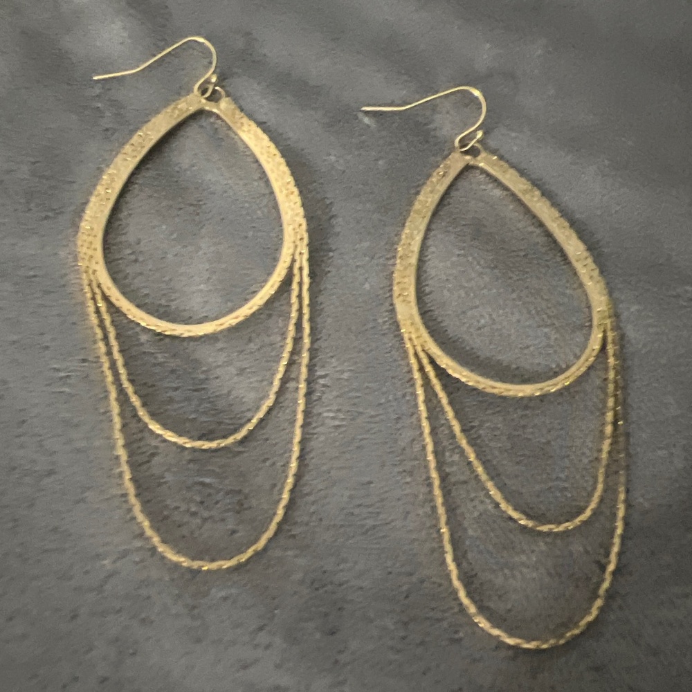 Gold chandelier earrings